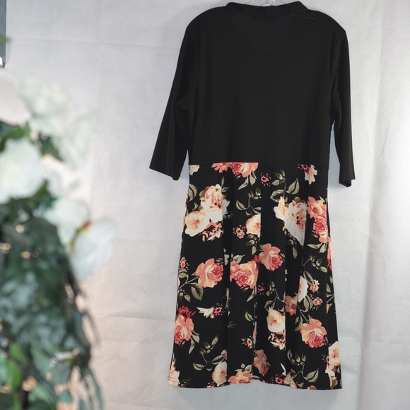BEDOAR Black /Floral Dress NWT SZ 18 - Picture 2 of 7